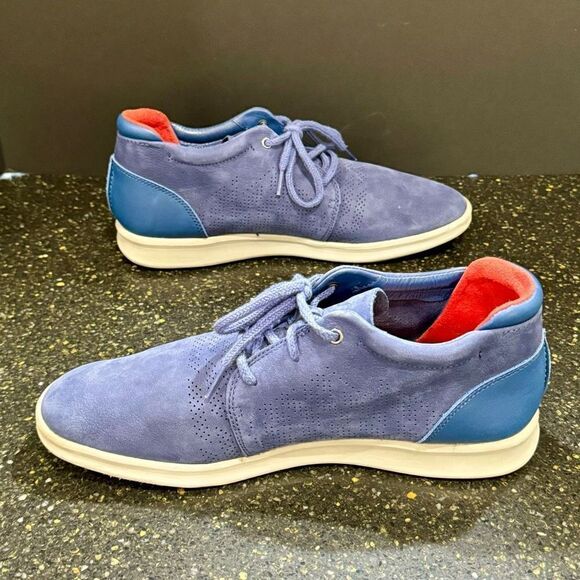 UGG Freamon Blue Suede Chukka Boots. Size Men’s 11. main image 11